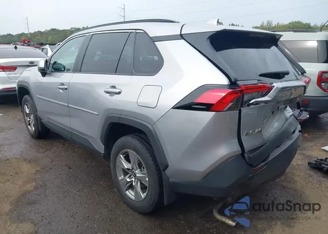2024 Toyota Rav4 Xle z USA, uszkodzony, nr VIN 2T3P1RFV9RC416156
